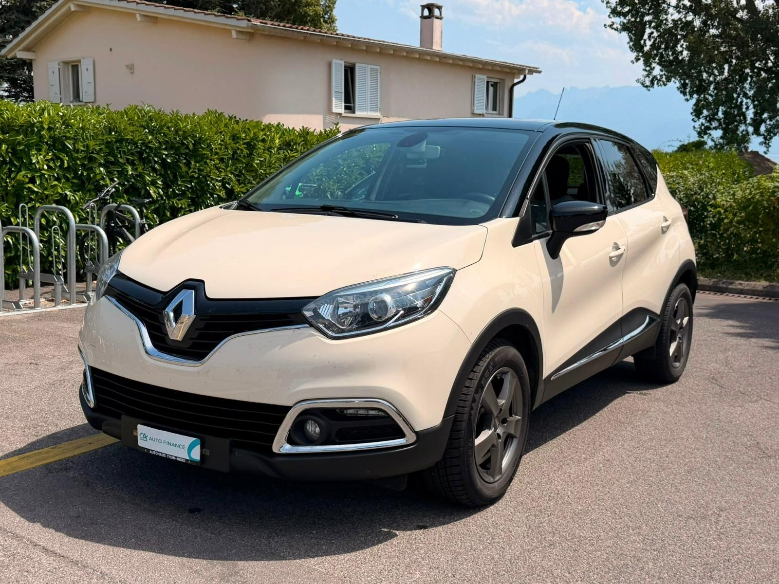 RENAULT Captur 1.2 T 16V Dynamique EDC-showroom-element-1