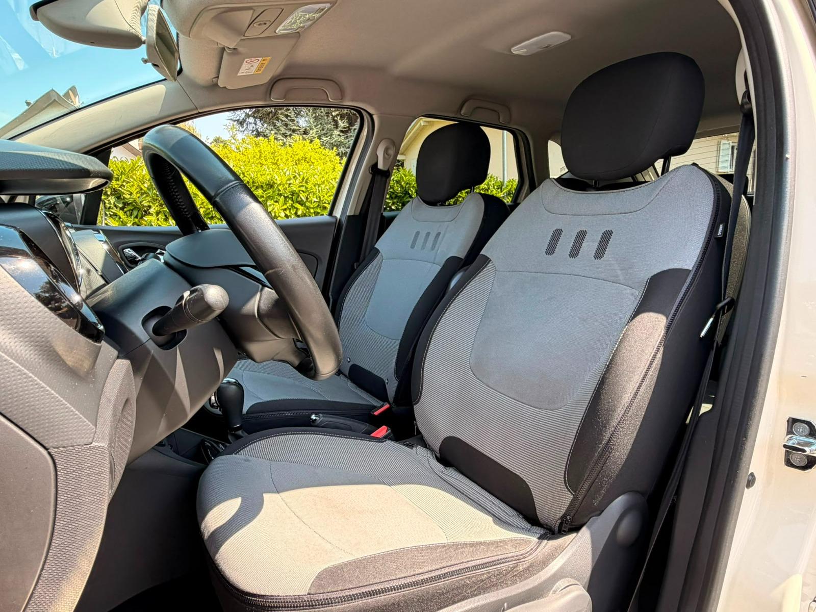 RENAULT Captur 1.2 T 16V Dynamique EDC-image-18
