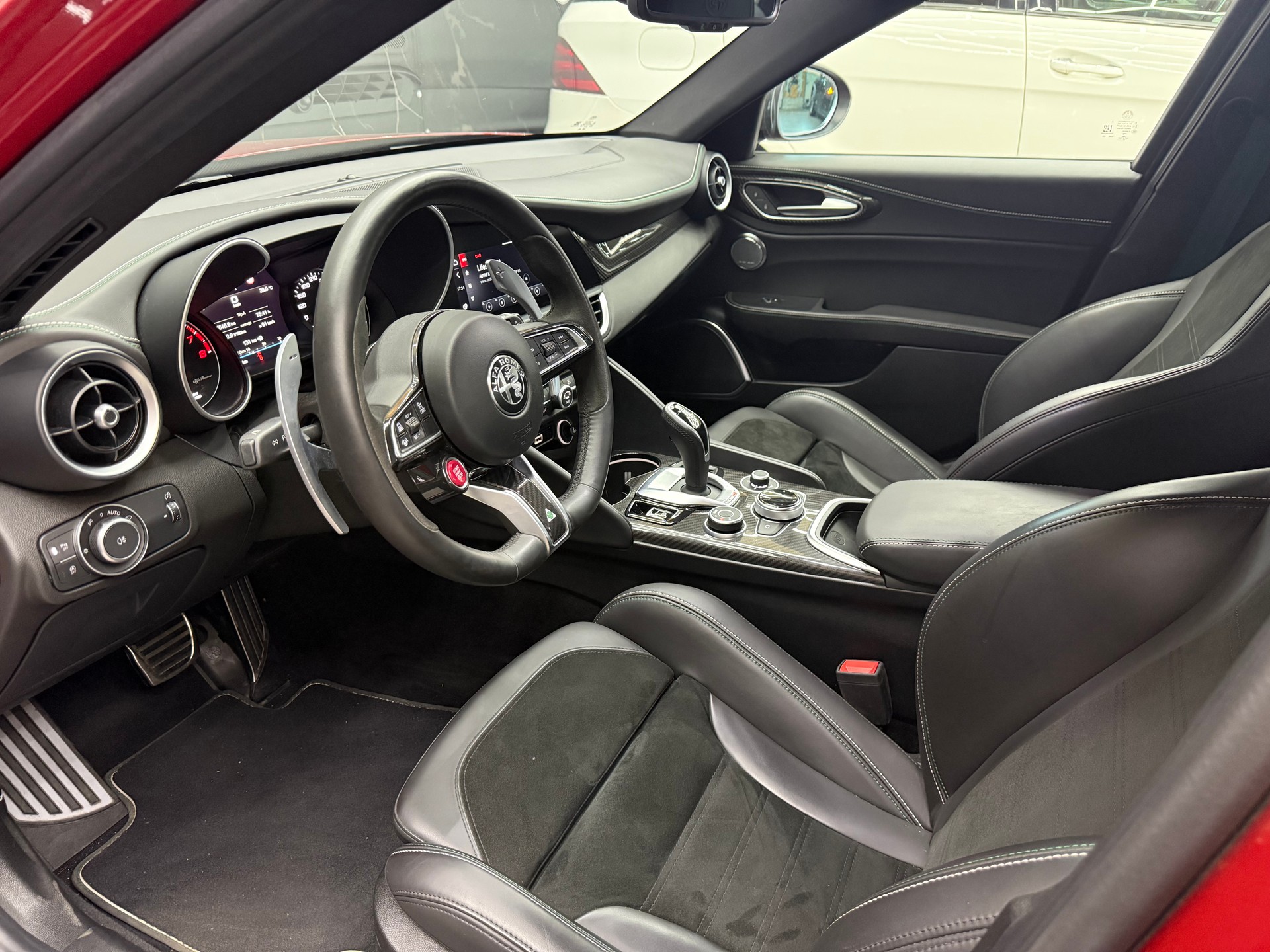 ALFA ROMEO Giulia 2.9 V6 Quadrifoglio Automatic-image-6