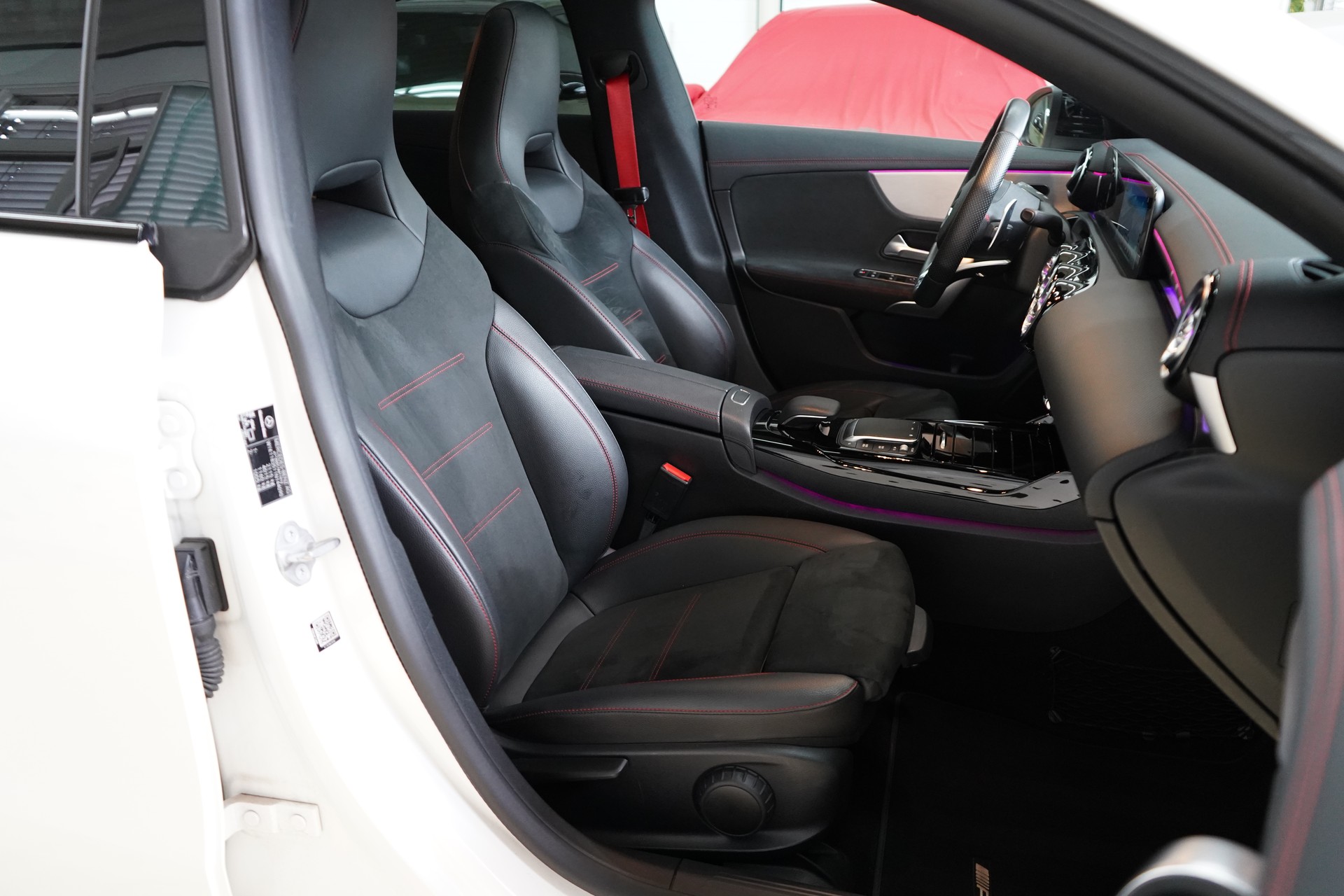 MERCEDES-BENZ CLA 35 AMG 4Matic 7G-DCT-image-30