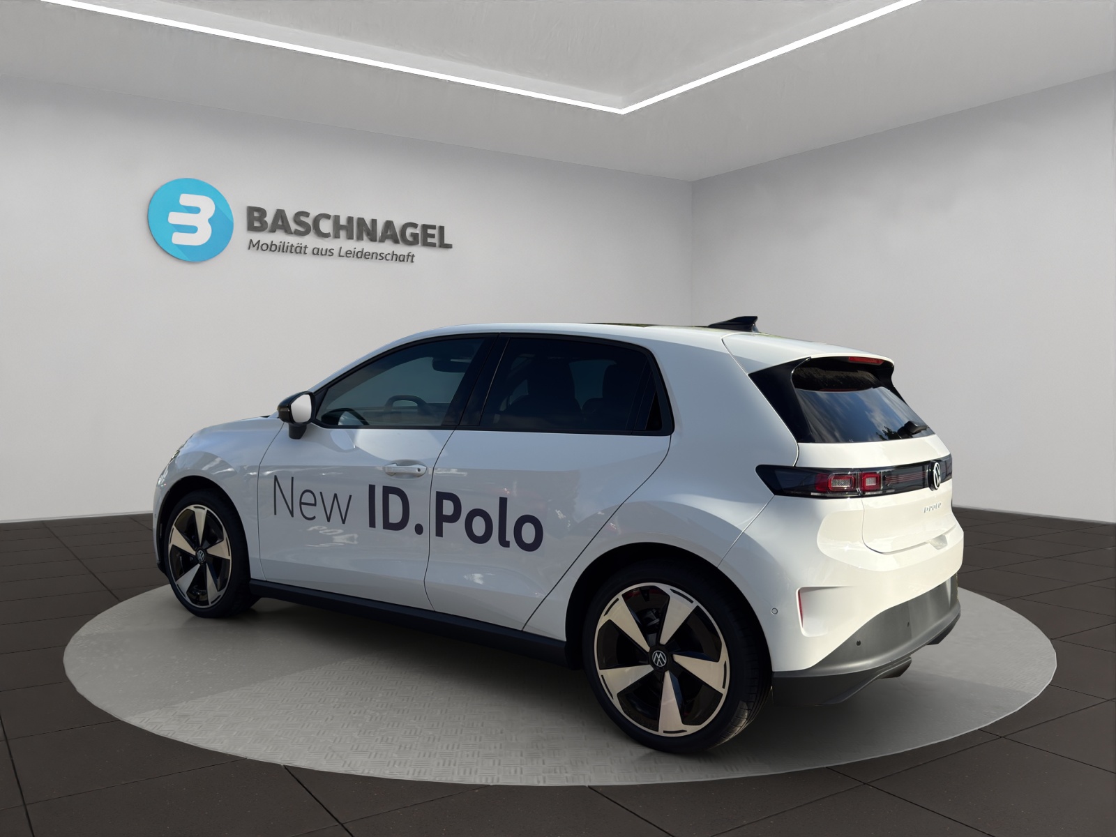 VW ID.Polo 52 kWh Style Edition One-showroom-element-2