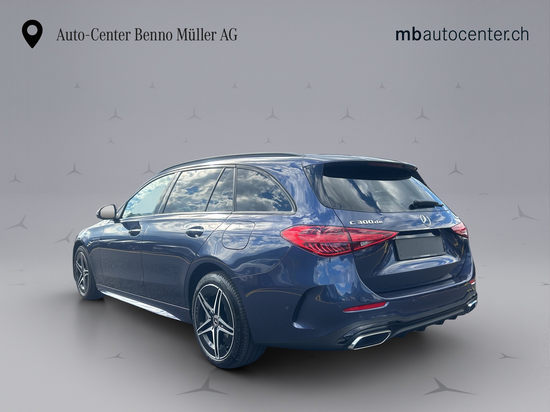 MERCEDES-BENZ C 300 de AMG Line 4matic Kombi-showroom-element-2