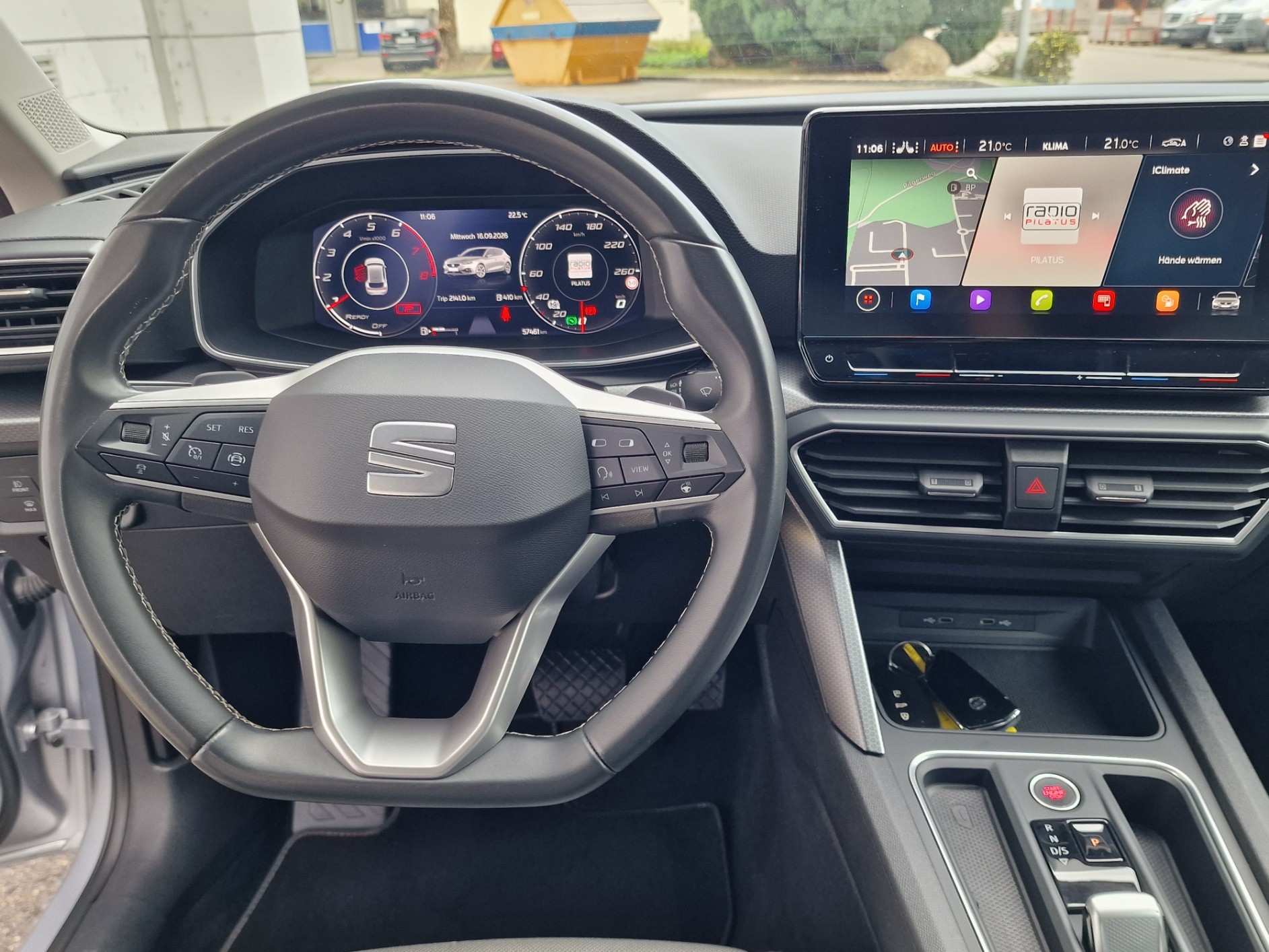 SEAT Leon 1.0 eTSI mHEV Style-image-10