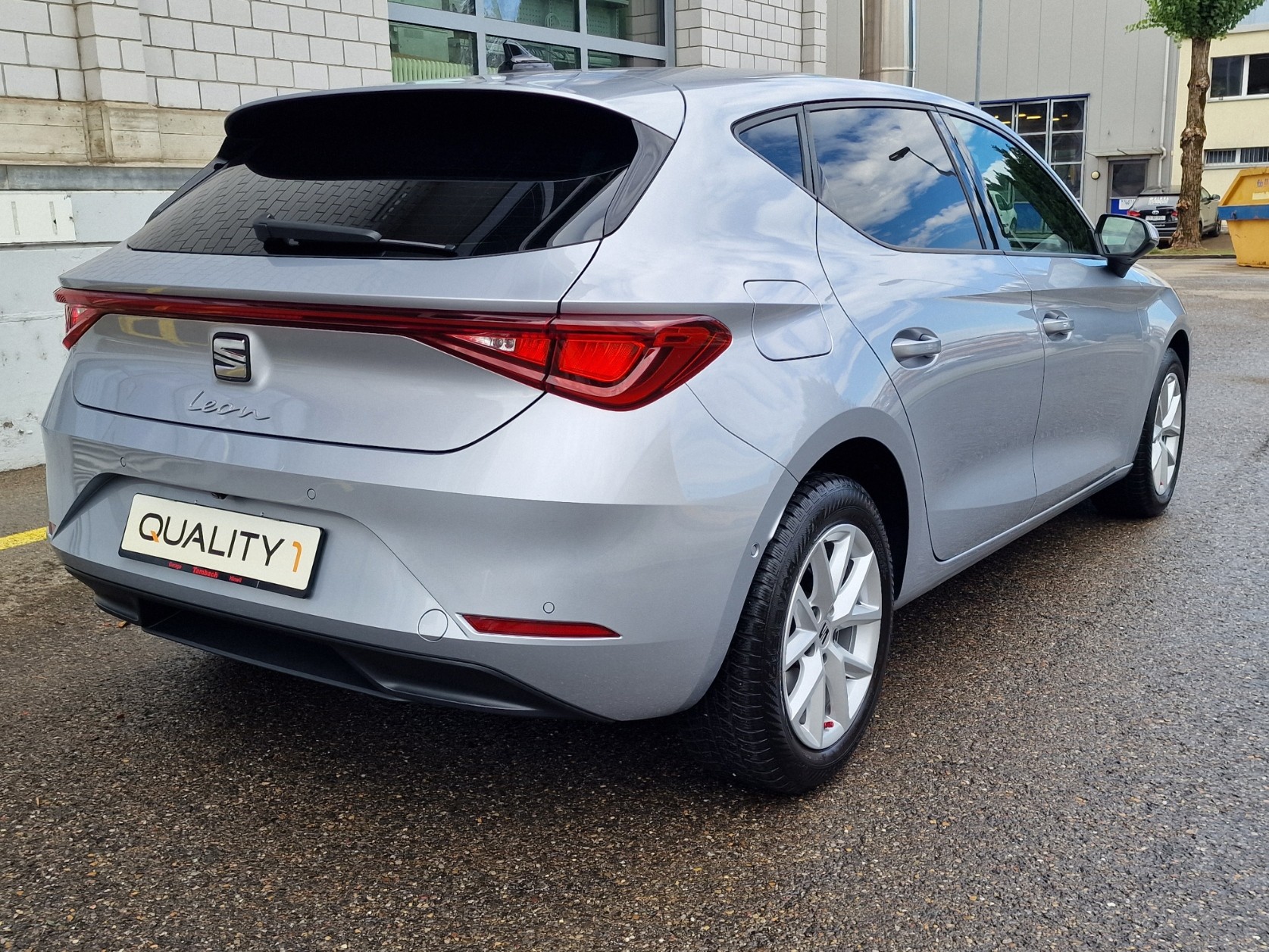 SEAT Leon 1.0 eTSI mHEV Style-image-4
