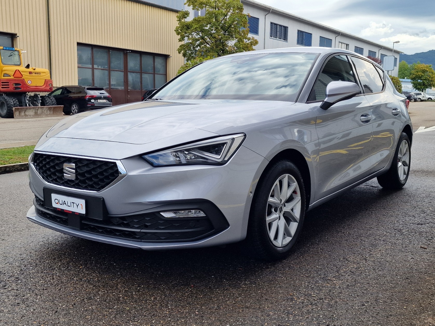 SEAT Leon 1.0 eTSI mHEV Style-image-1