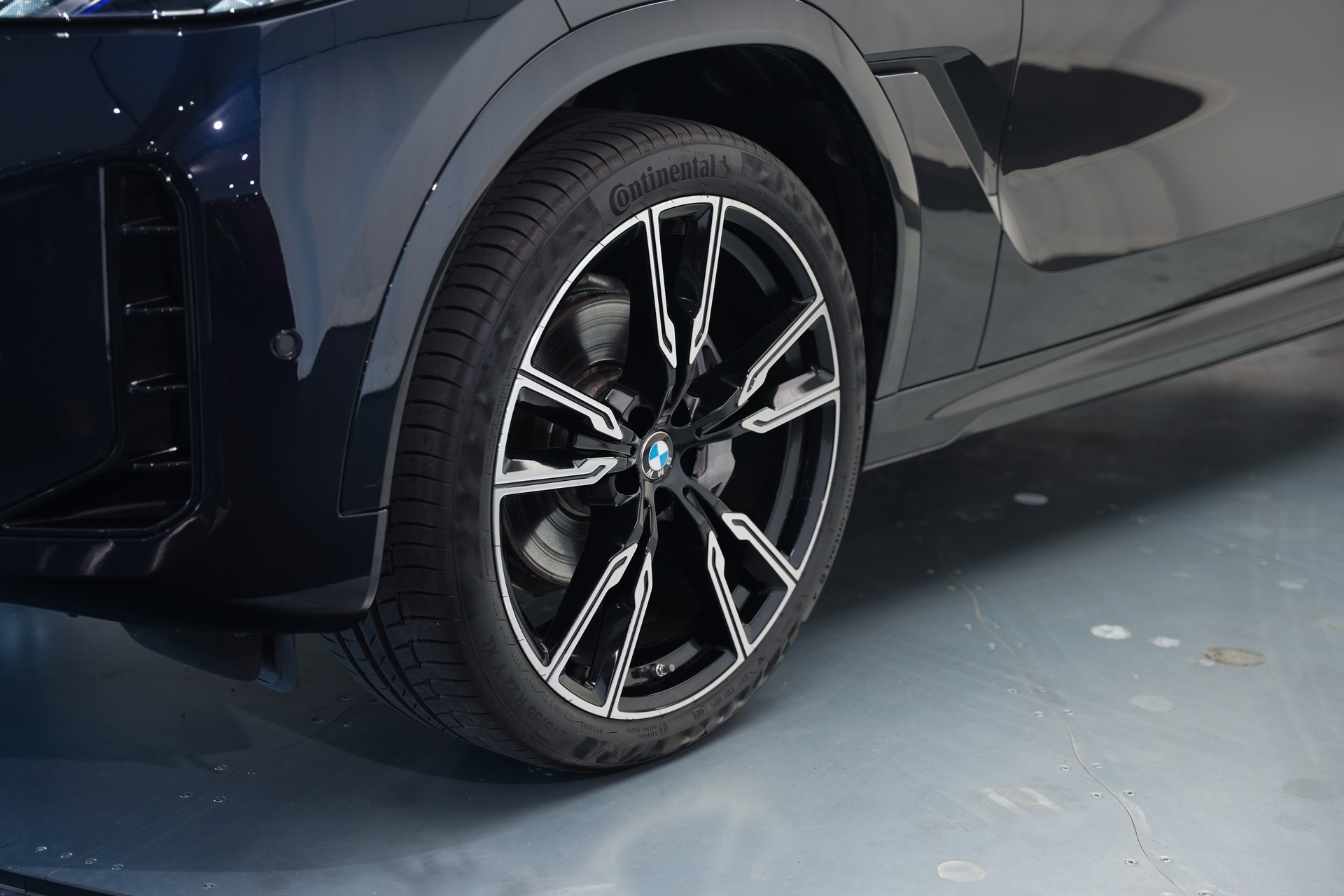 BMW X6 xDrive 48V 40d M Sport Steptronic *Integral Lenkung* *AHK* *Iconic Glow*-image-56