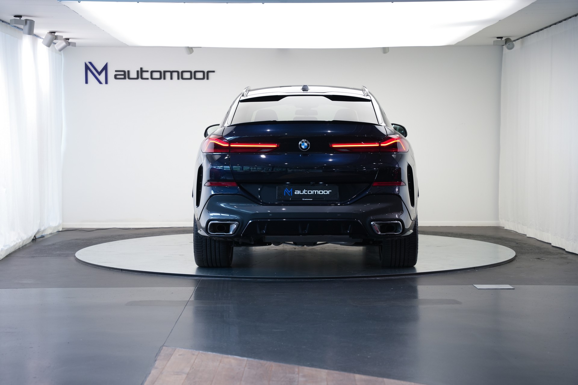 BMW X6 xDrive 48V 40d M Sport Steptronic *Integral Lenkung* *AHK* *Iconic Glow*-image-5