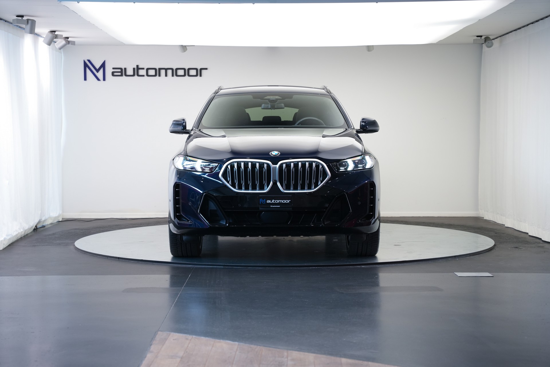 BMW X6 xDrive 48V 40d M Sport Steptronic *Integral Lenkung* *AHK* *Iconic Glow*-showroom-element-1