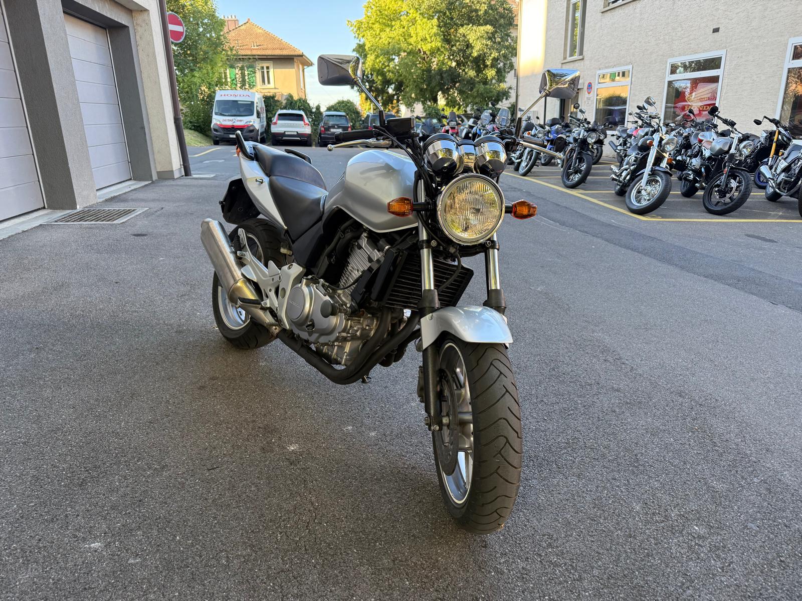 HONDA CBF 500 Standard-image-1