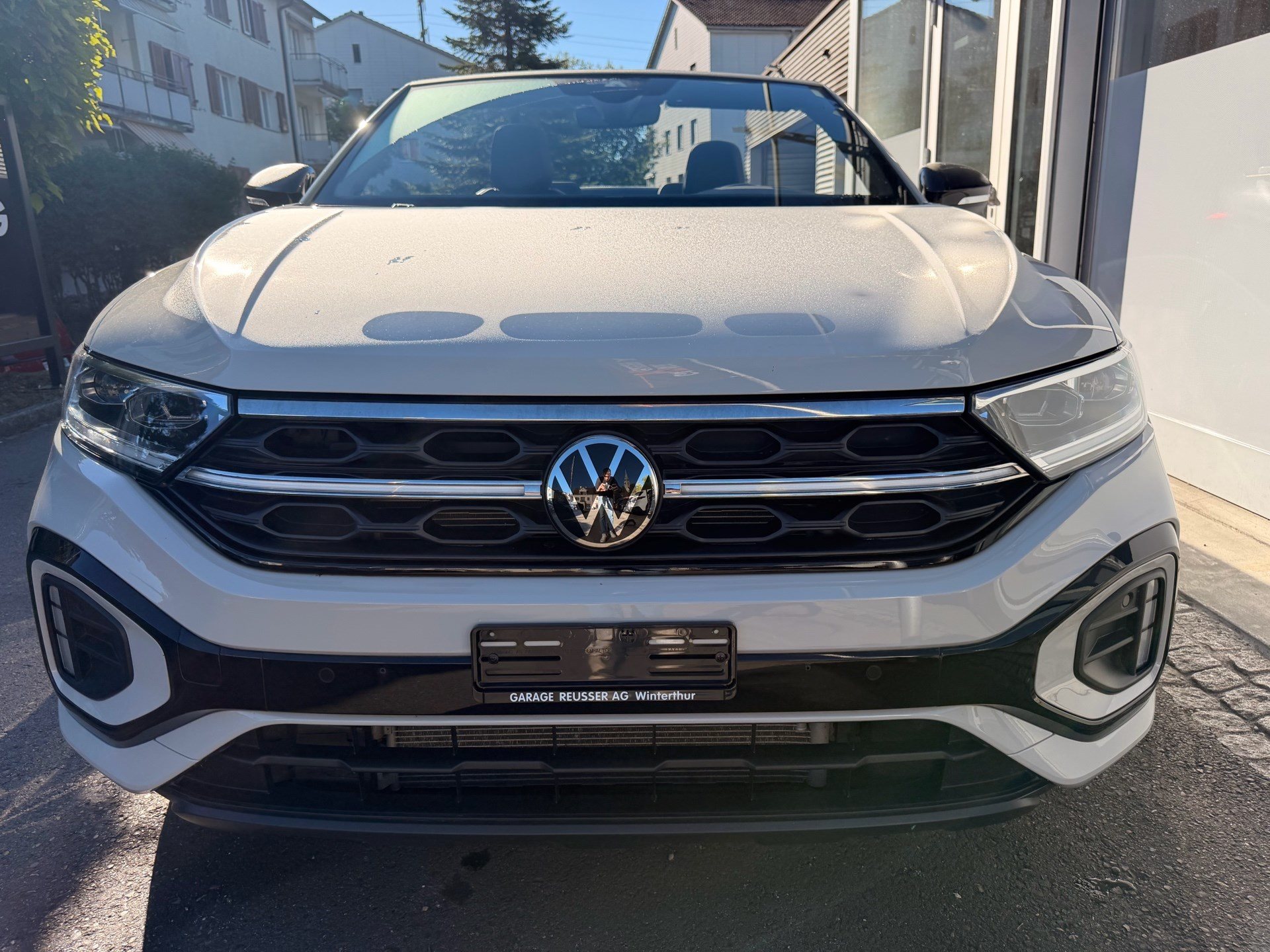 VW T-Roc R-LINE EDITION KARMANN PLUS *** 5 JAHRE VW GARANTIE & STANDHEIZUNG ***-showroom-element-1