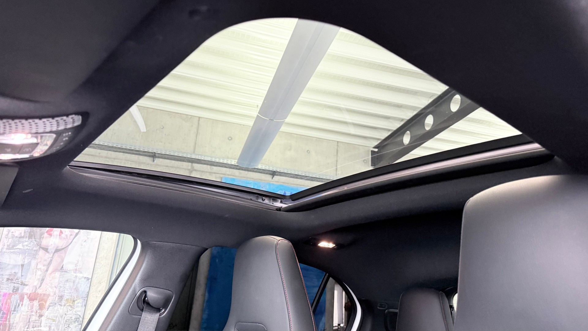 MERCEDES-BENZ A 250 AMG Line 4m-image-10