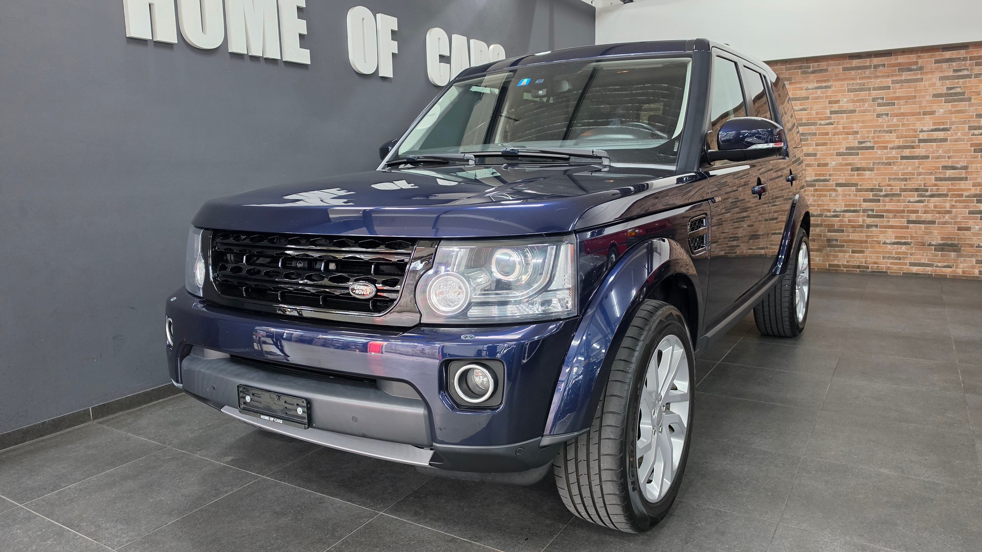 LAND ROVER Discovery 3.0 SDV6 HSE Automatic-showroom-element-1