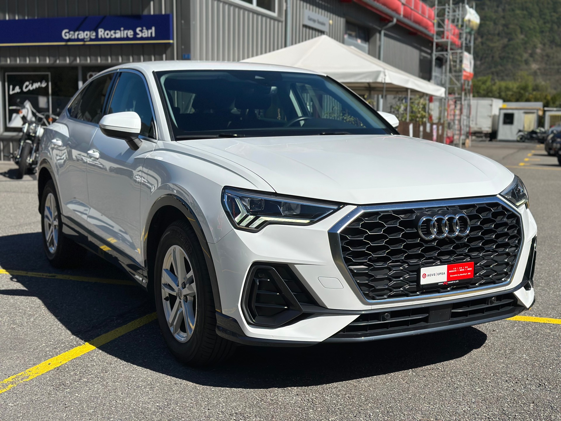 AUDI Q3 Sportback 35 TFSI Attraction S-tronic-showroom-element-3