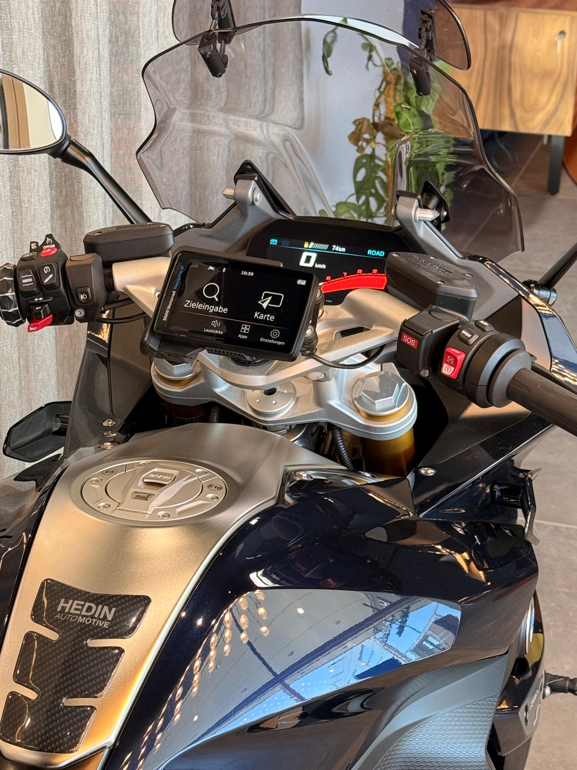 BMW R 1250 RS-image-12
