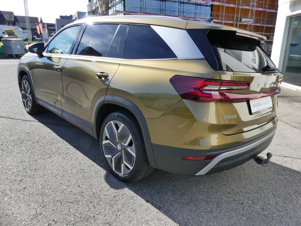 SKODA Kodiaq 2.0 TDI Selection 4x4-showroom-element-1