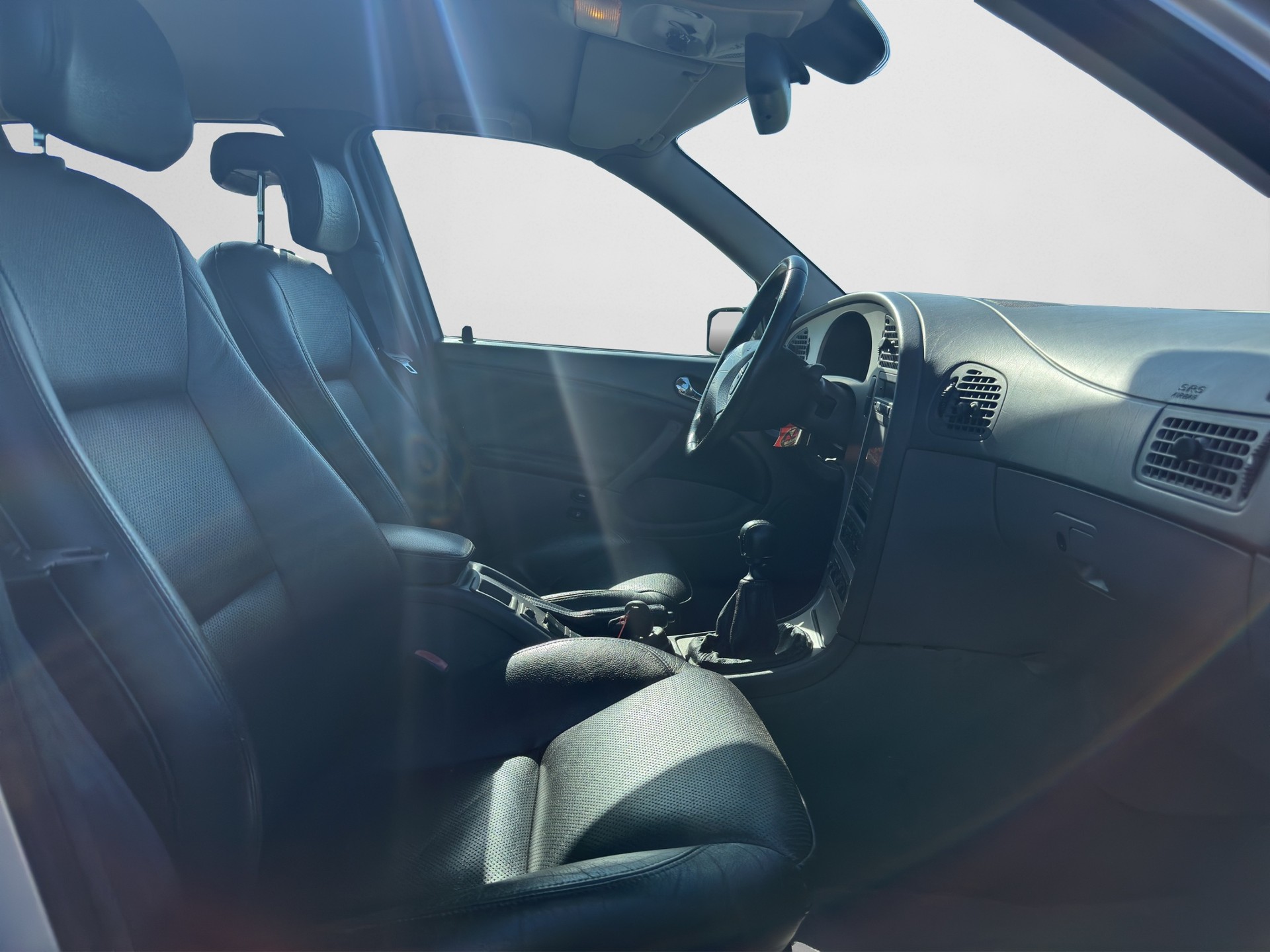 SAAB 9-5 2.3T Aero-image-13