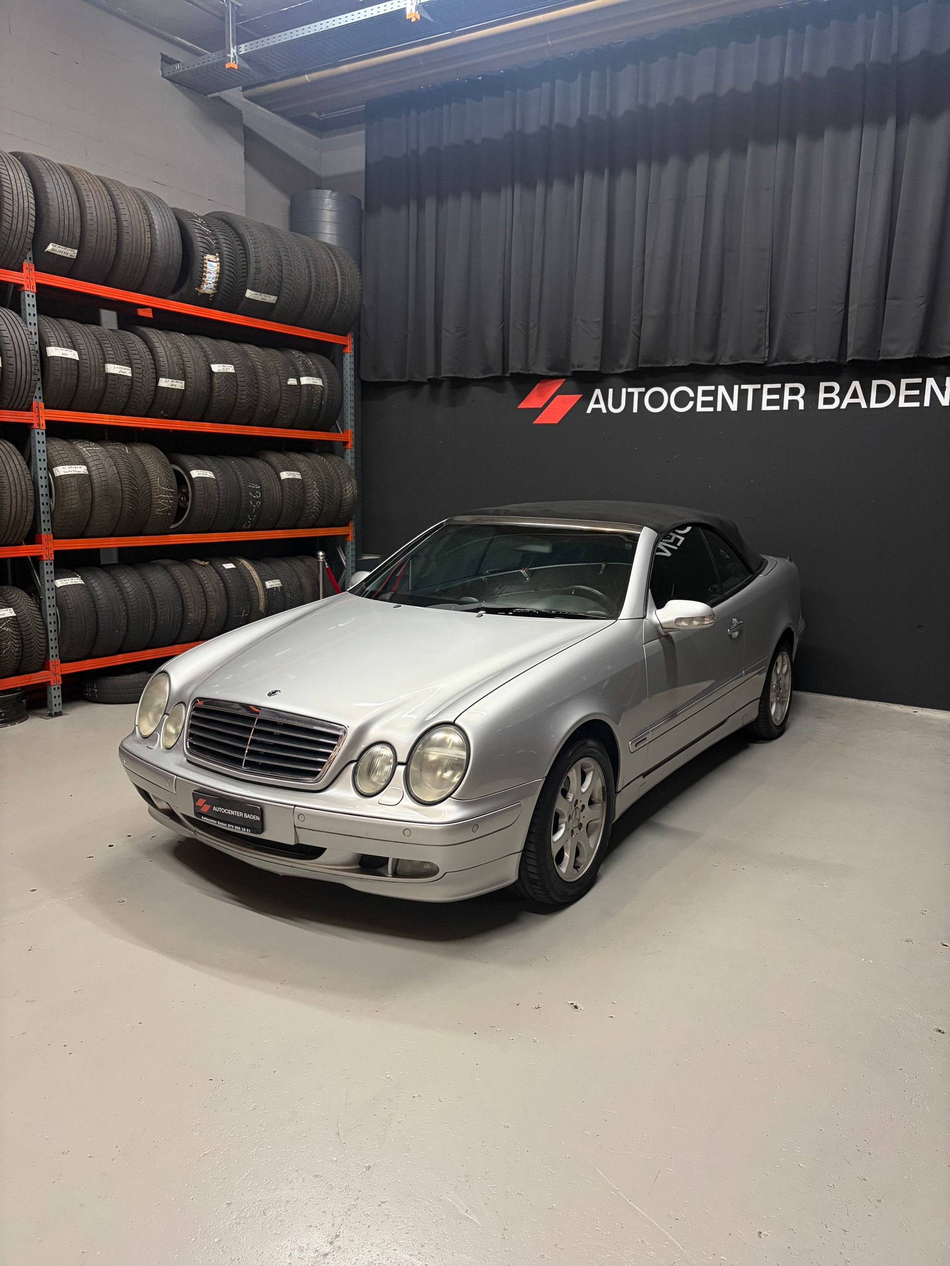 MERCEDES-BENZ CLK 320 Avantgarde Automatic-image-4