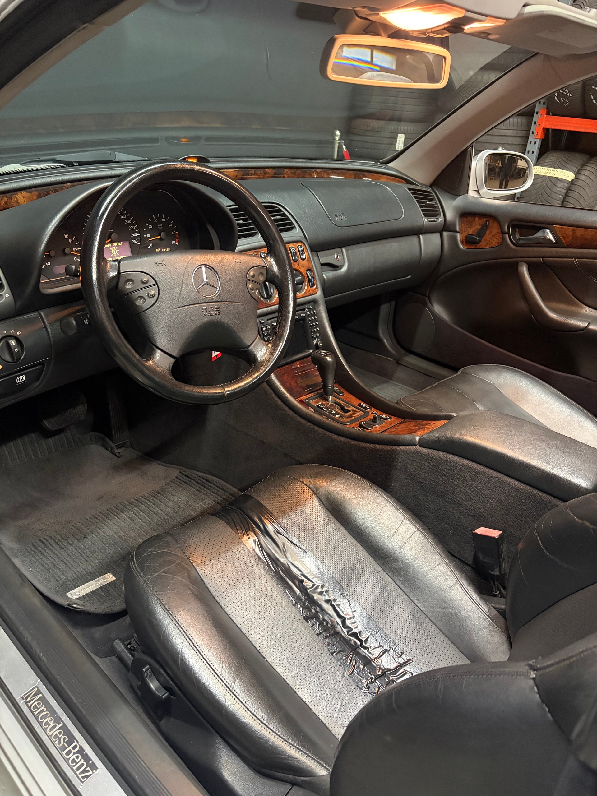 MERCEDES-BENZ CLK 320 Avantgarde Automatic-image-14