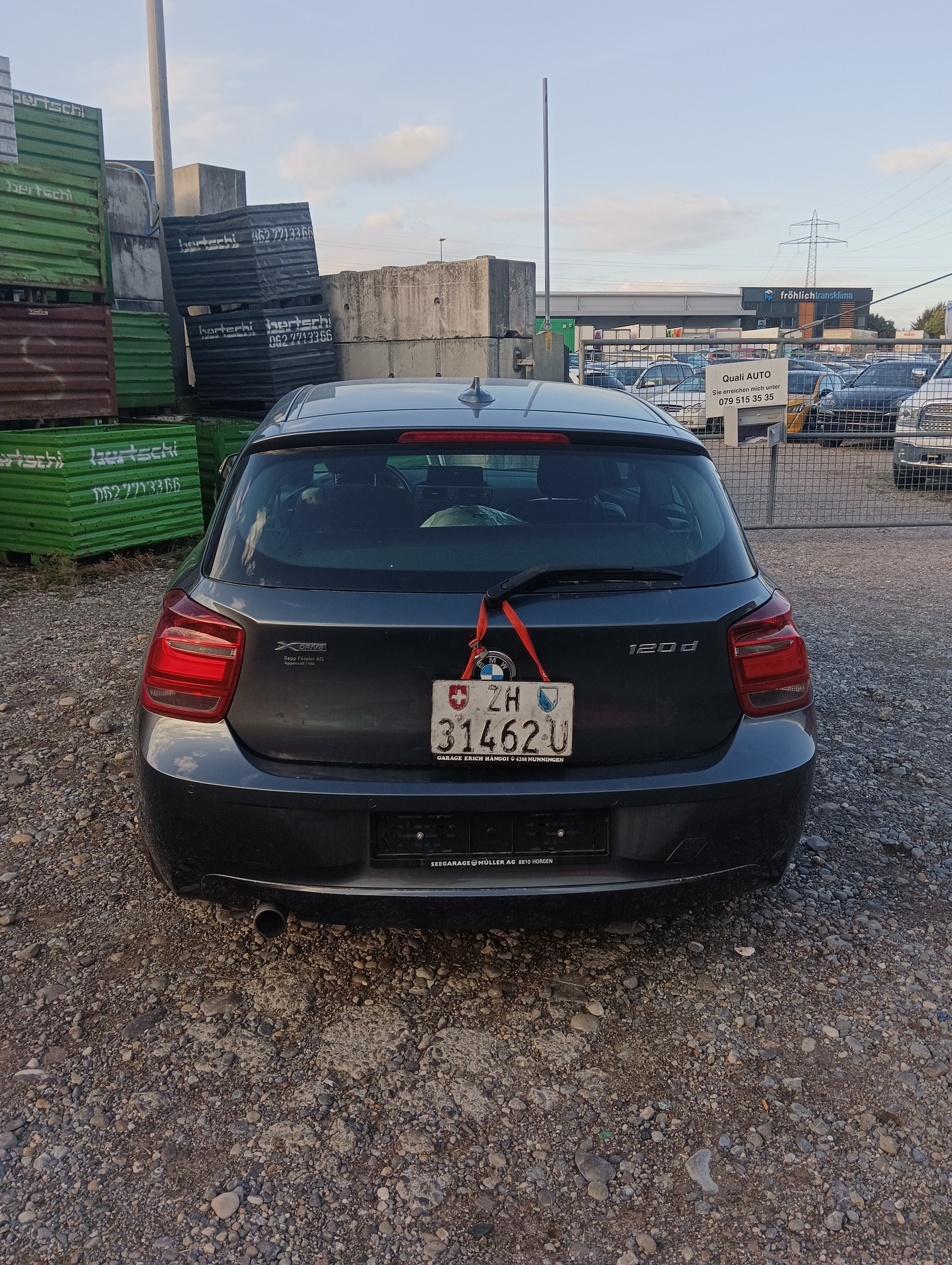 BMW 120d xDrive-image-4
