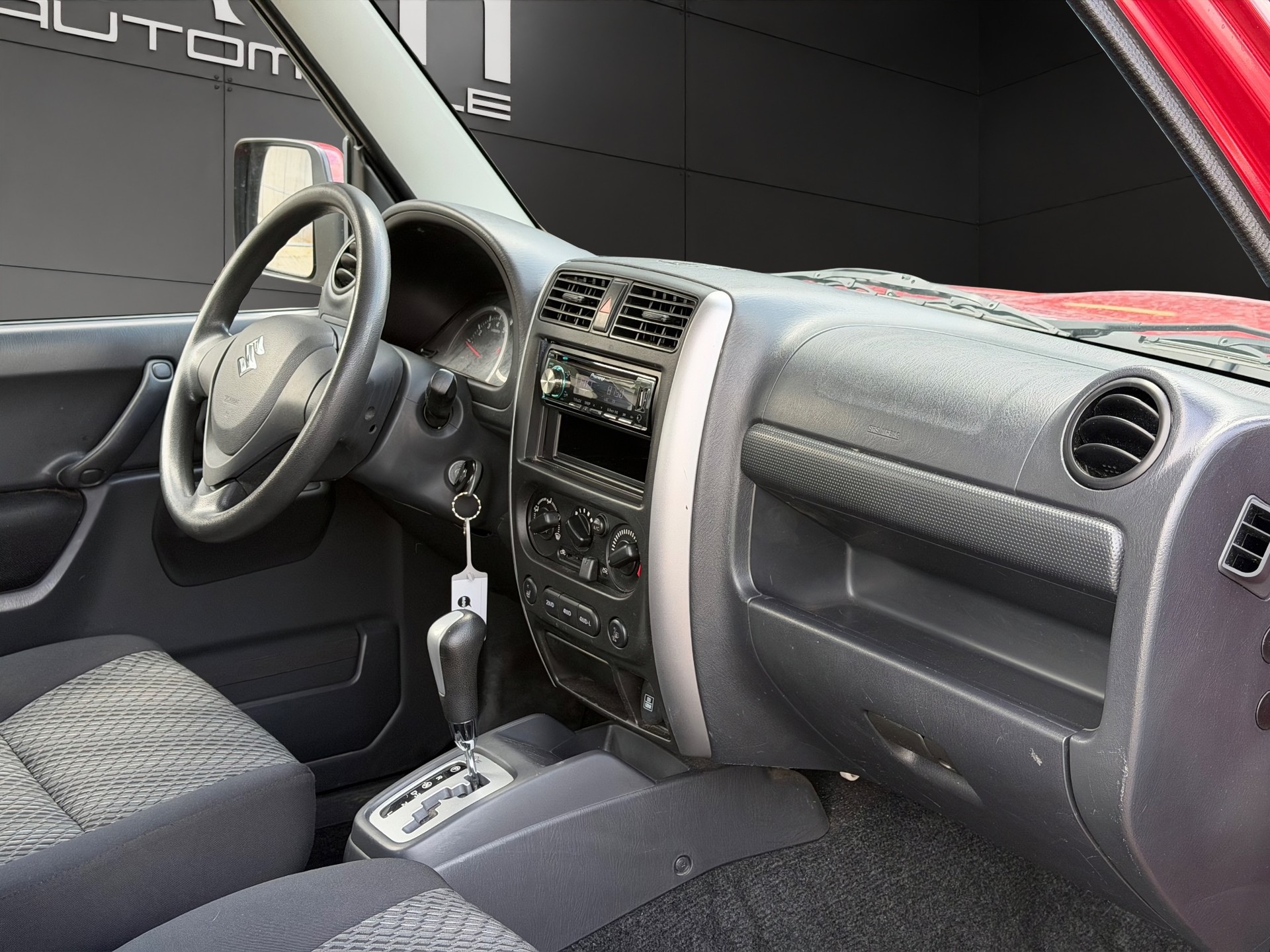 SUZUKI Jimny 1.3 16V Sergio Cellano Automatic-image-13