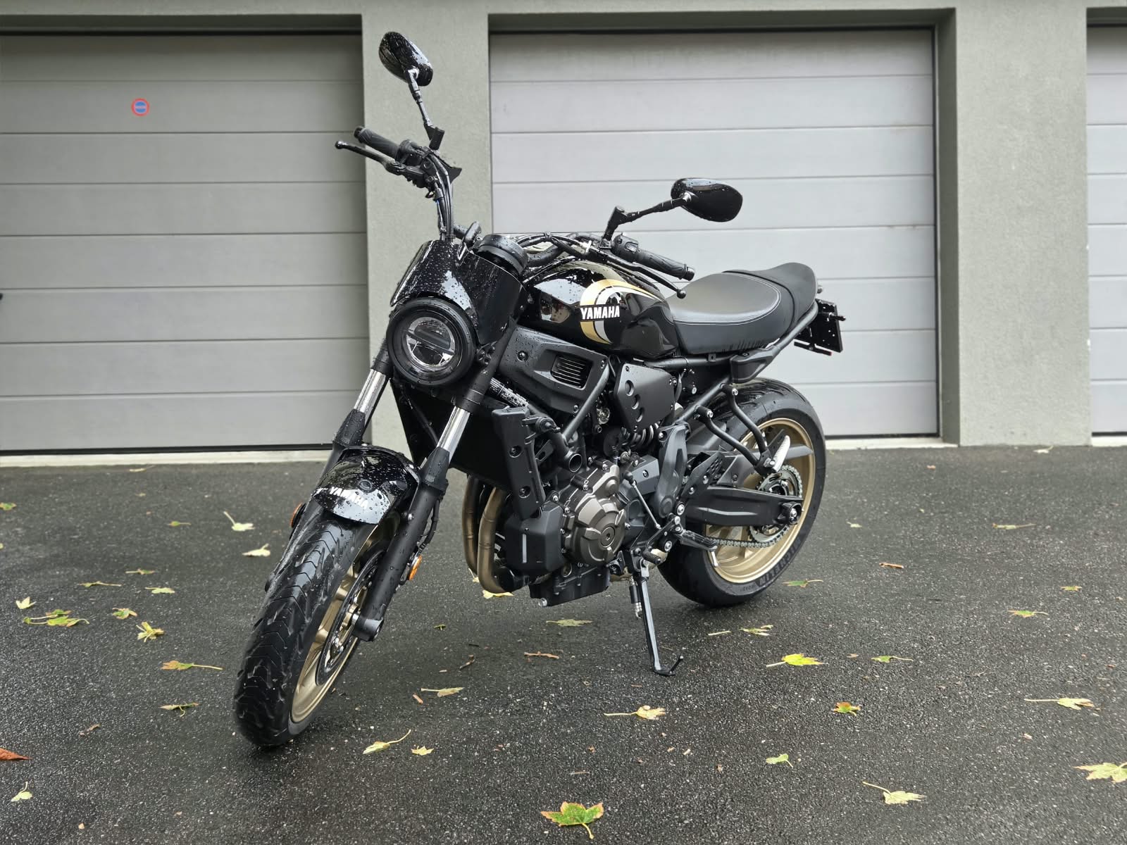 YAMAHA XSR 700 (35kW)-image-0