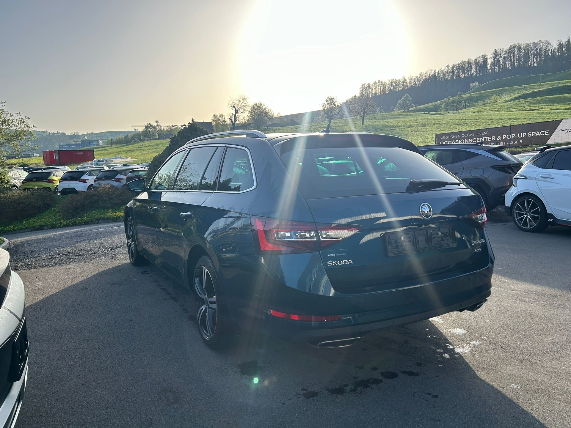 SKODA Superb Combi 2.0 TSI L&K DSG 4x4-image-6