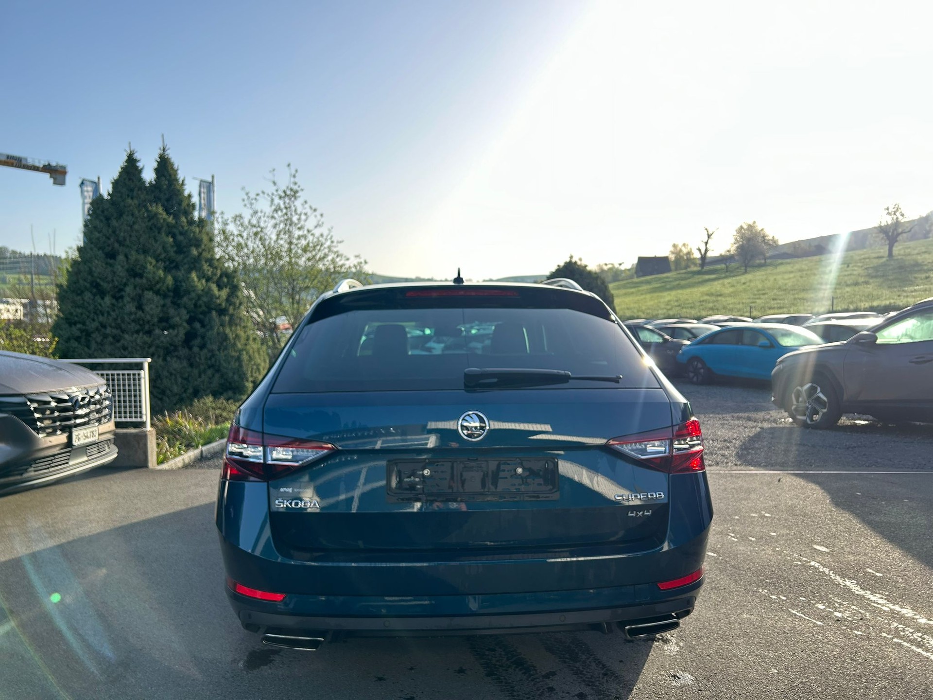 SKODA Superb Combi 2.0 TSI L&K DSG 4x4-image-7