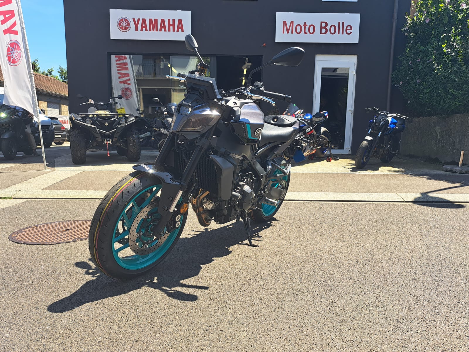 YAMAHA MT-09-image-3