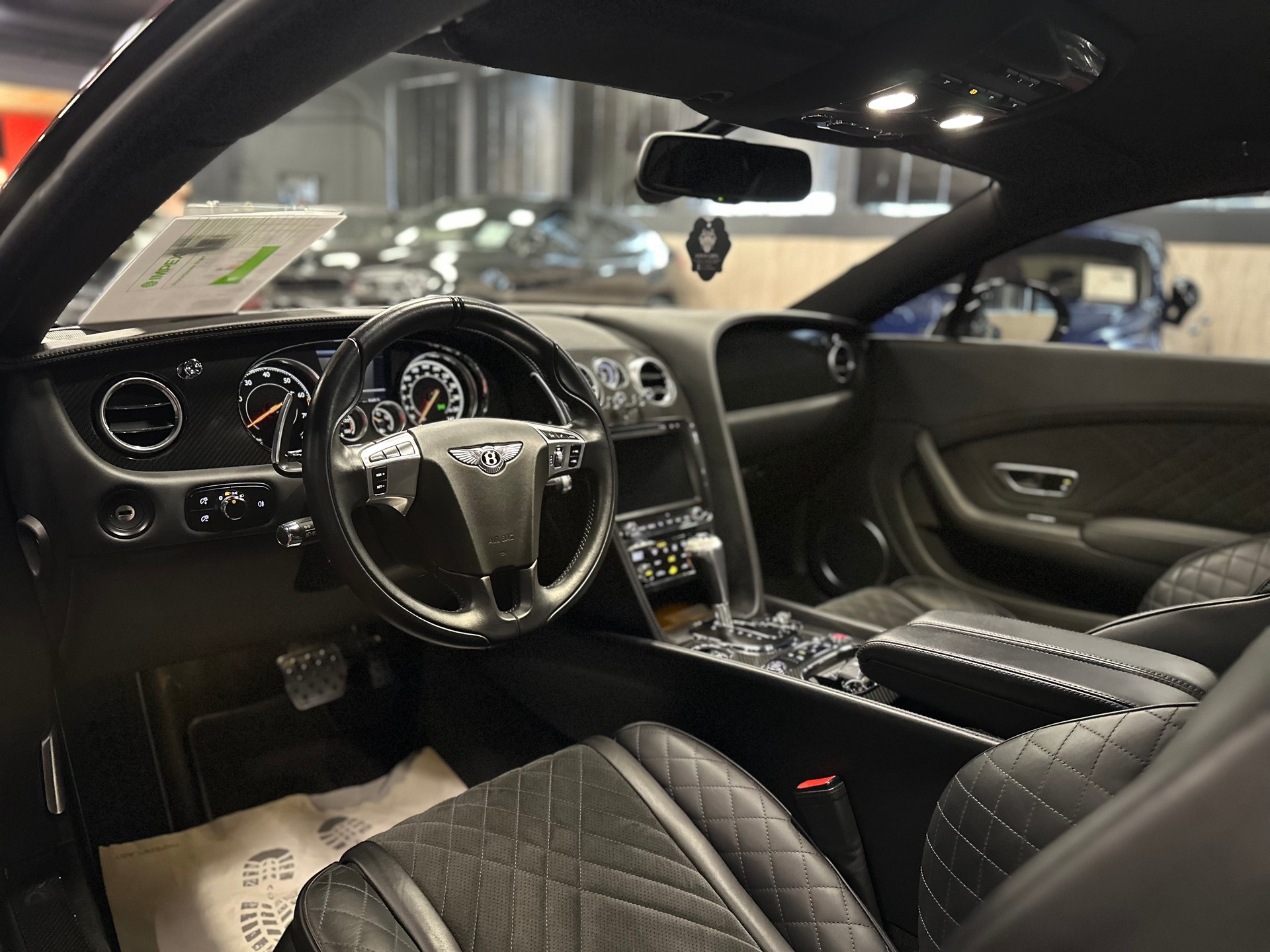 BENTLEY Continental Supersports 6.0 W12 / 1 of 710 / ** 5 Stern Garantie **-image-13