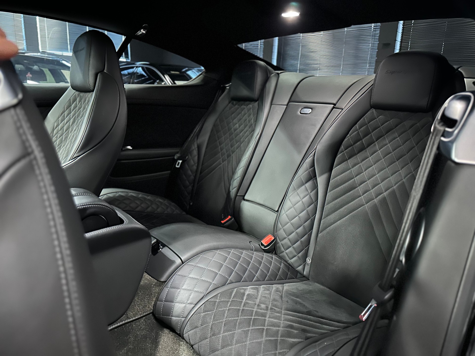 BENTLEY Continental Supersports 6.0 W12 / 1 of 710 / ** 5 Stern Garantie **-image-16