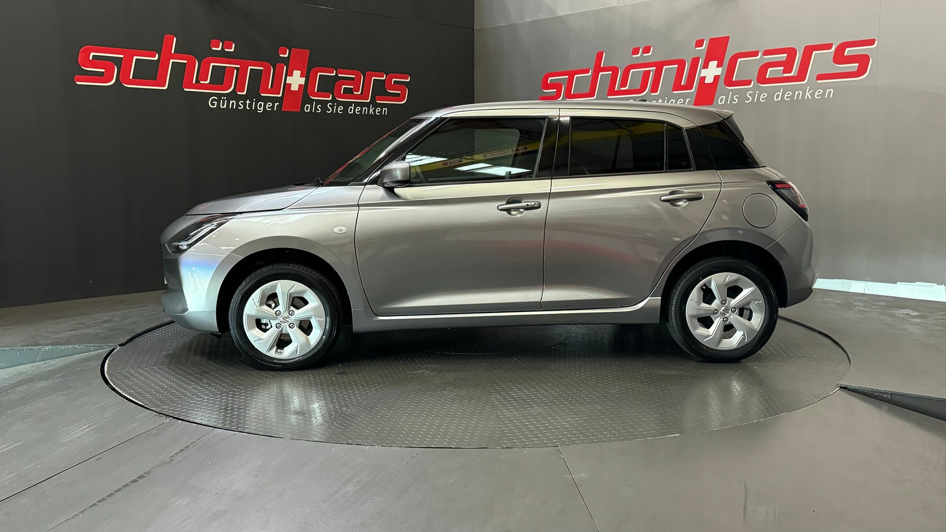 SUZUKI Swift 1.2 Compact+ Hybrid 4x4-showroom-element-2