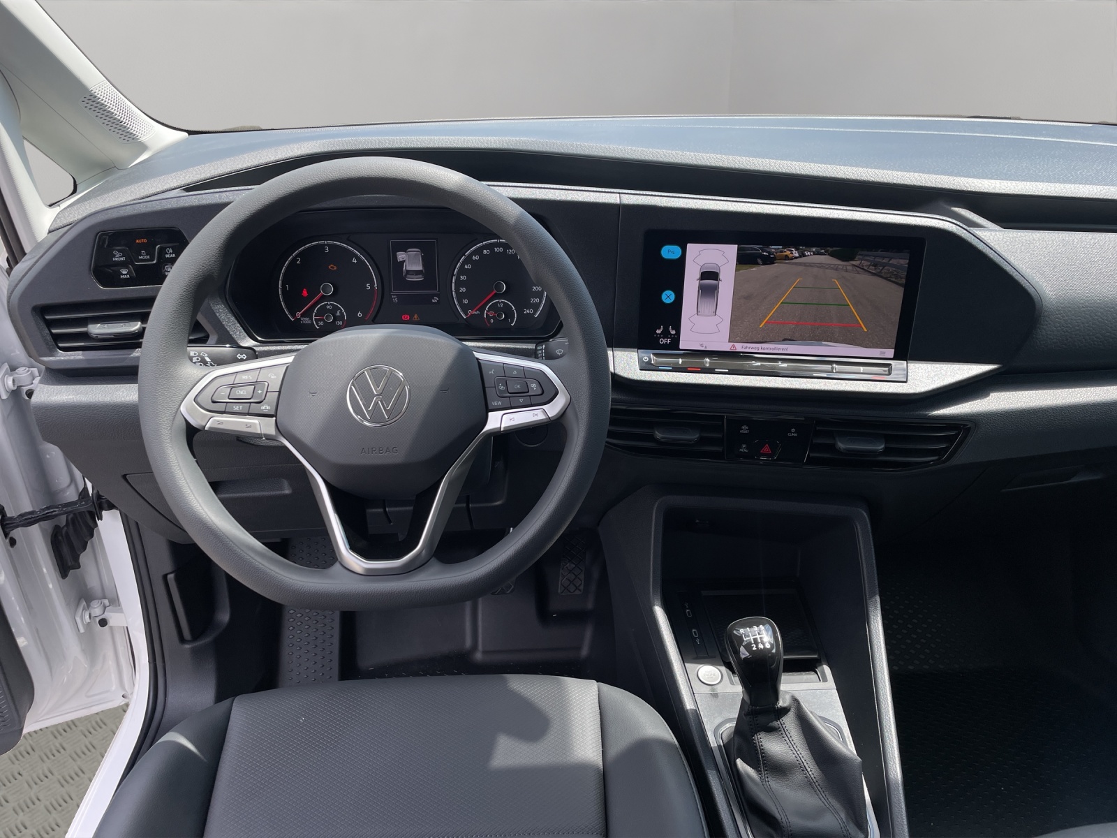 VW Caddy Maxi 2.0 TDI Liberty 4Motion-image-9
