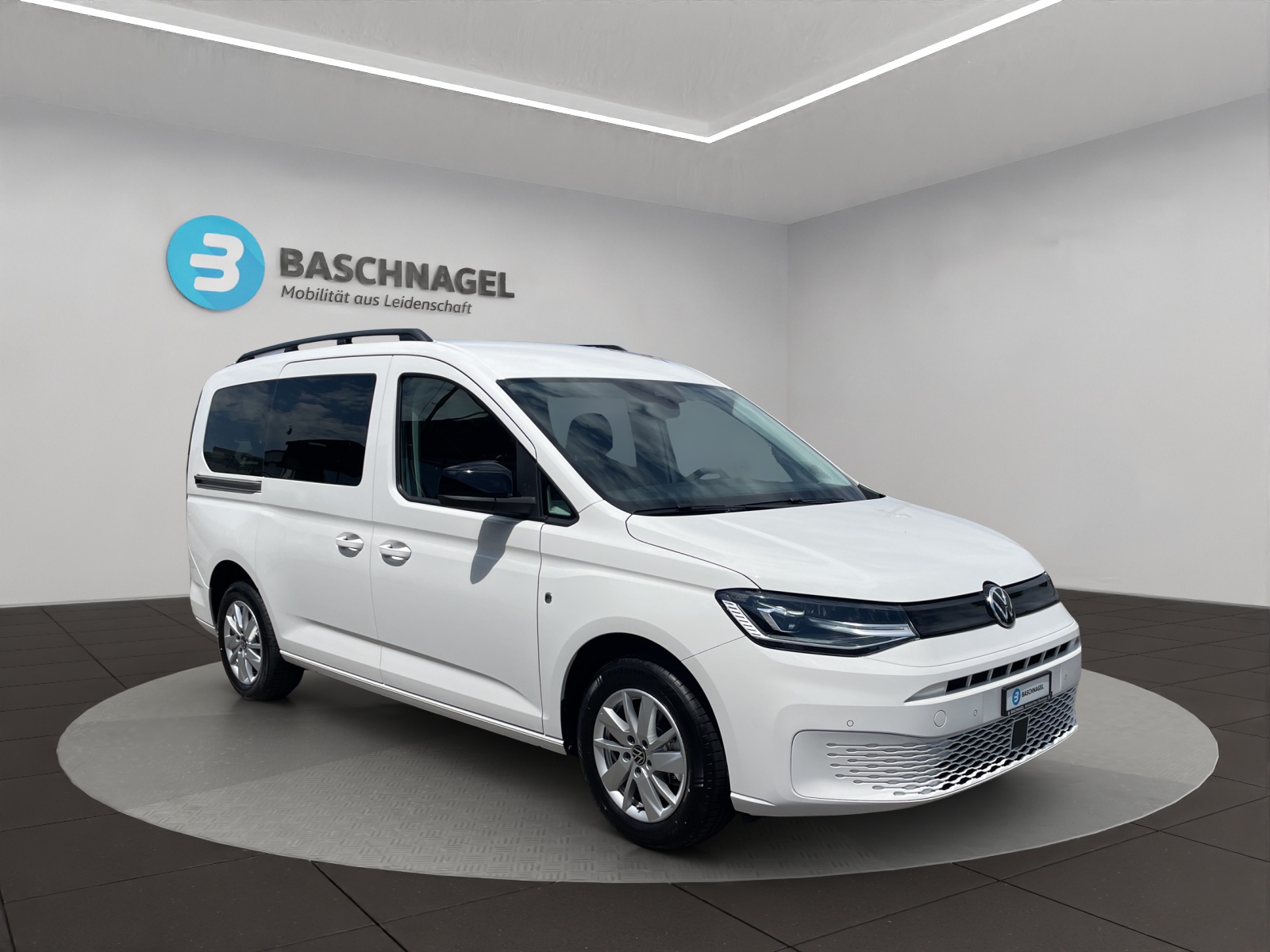 VW Caddy Maxi 2.0 TDI Liberty 4Motion-showroom-element-1