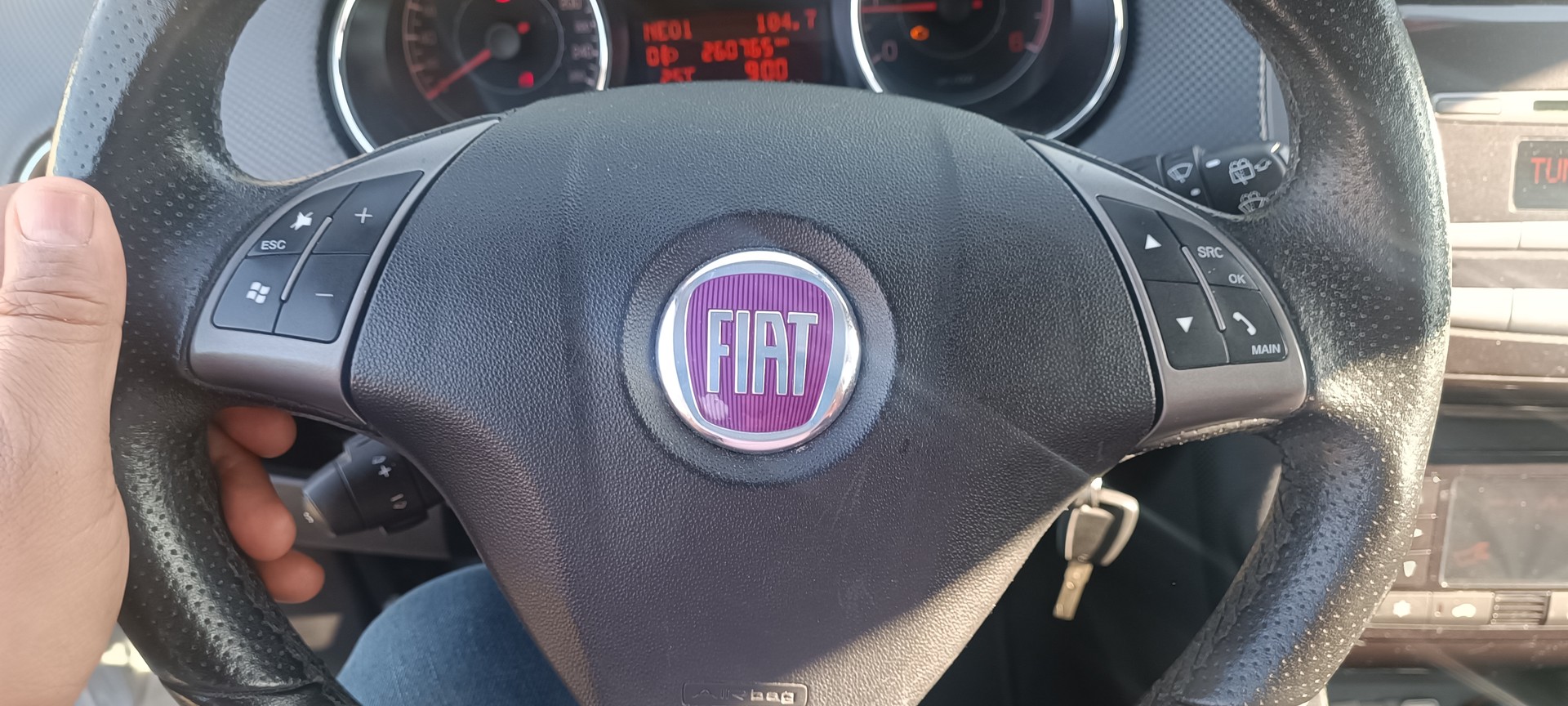 FIAT Bravo 1.9 16V JTD Dynamic-image-13