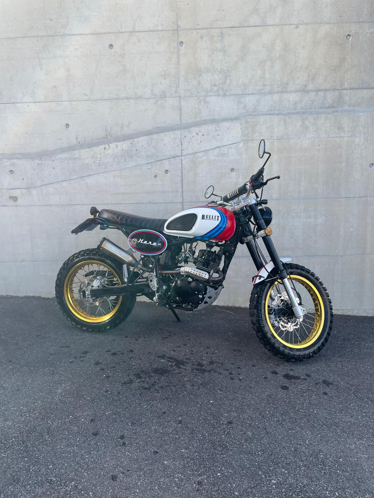 BULLIT Hero 125ccm White Raching-image-1