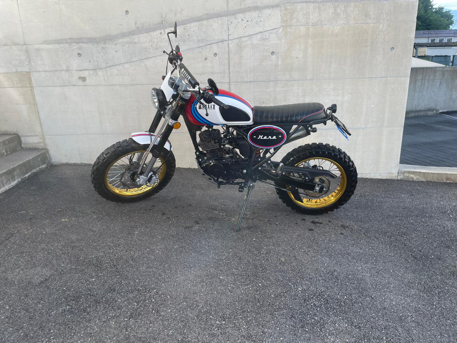 BULLIT Hero 125ccm White Raching