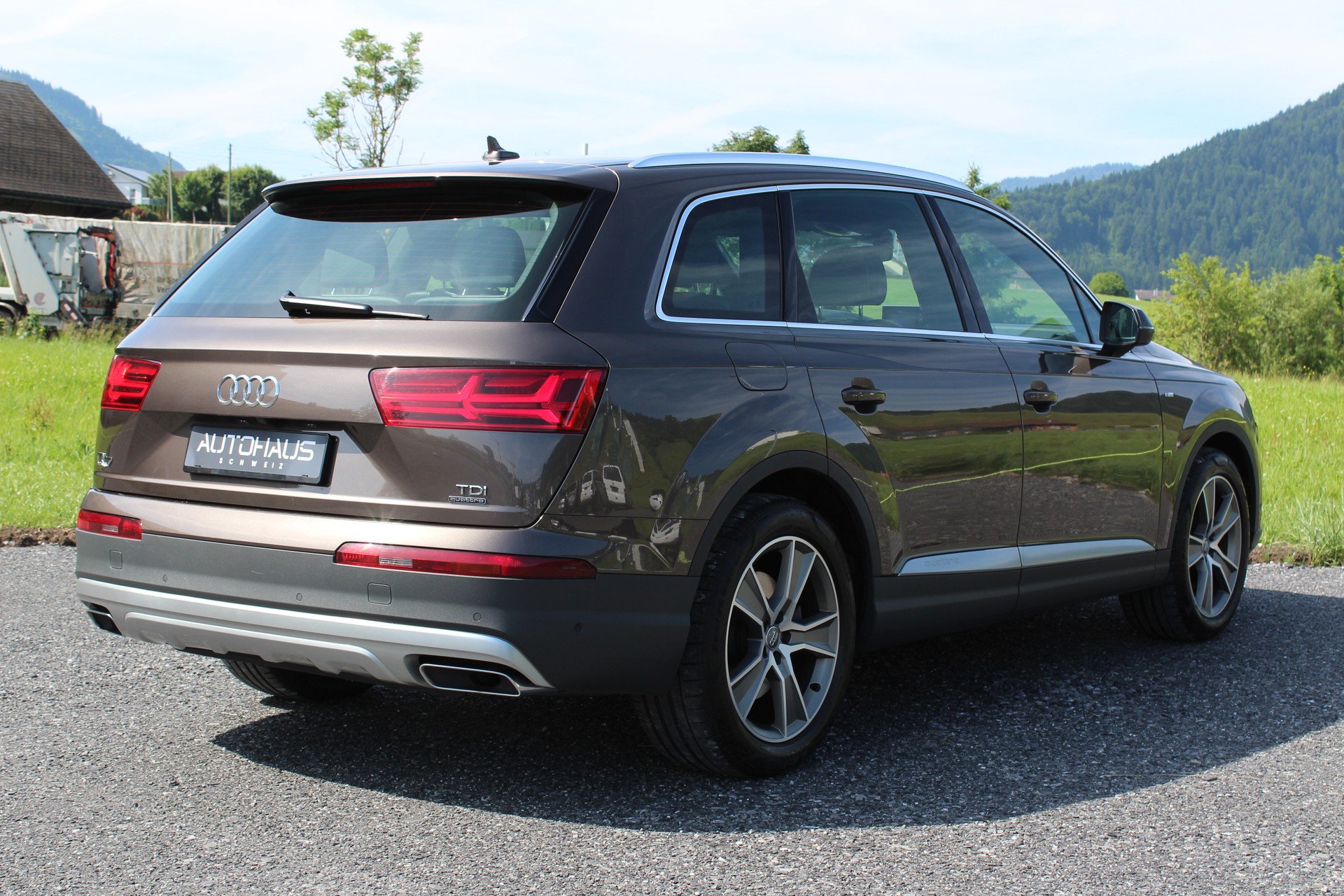 AUDI Q7 3.0 TDI quattro tiptronic 7-Plätzer-image-4