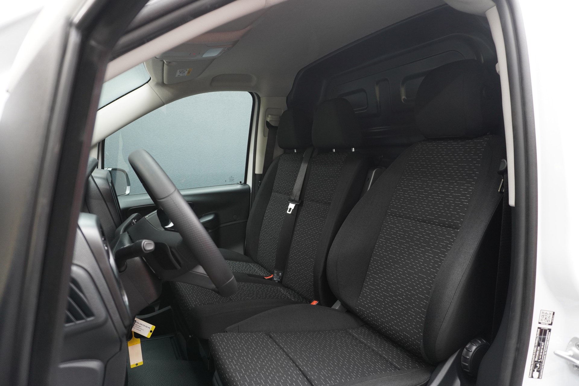MERCEDES-BENZ Vito 114 CDI KA PRO 3200mm L 4Matic-image-4