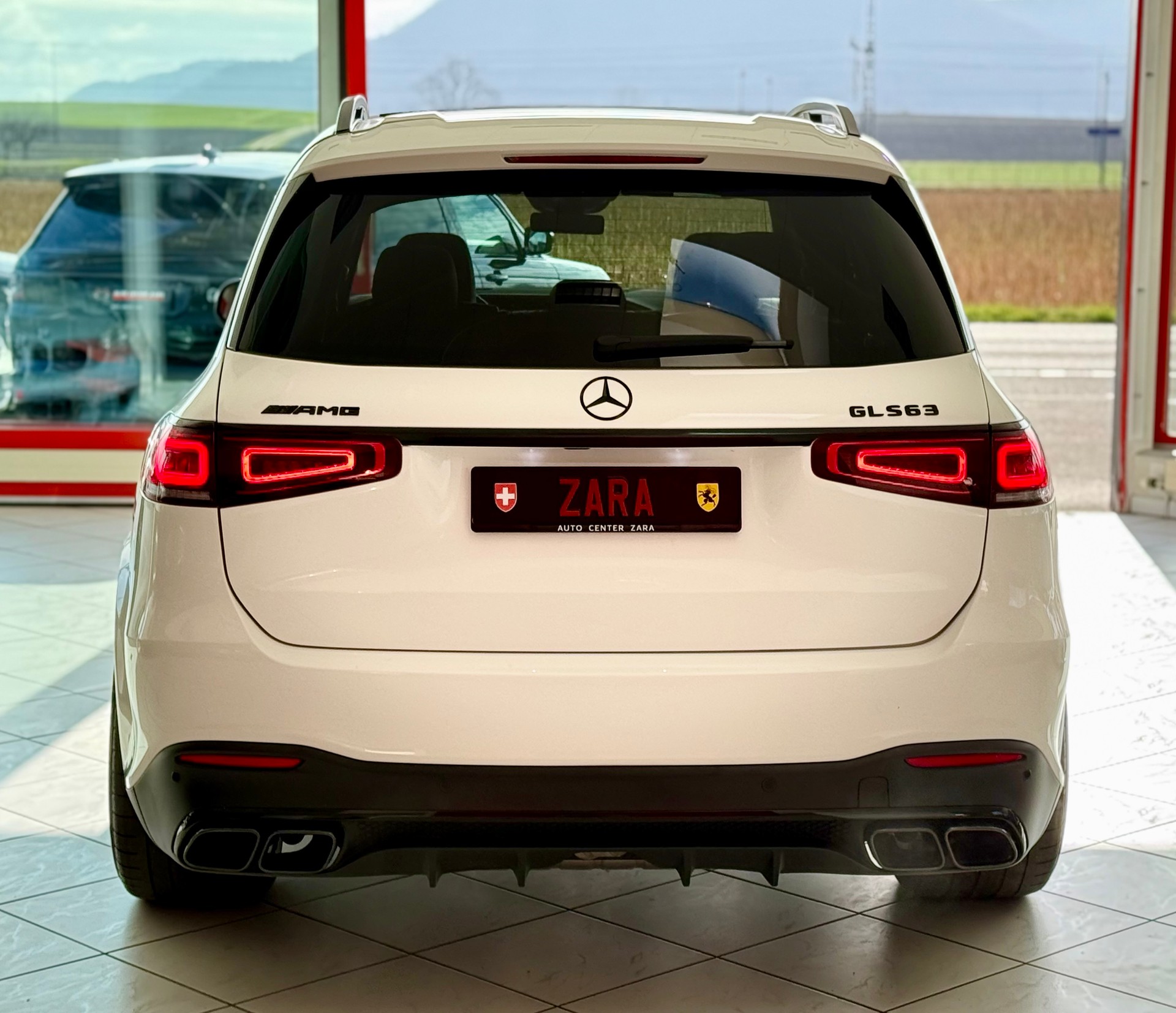 MERCEDES-BENZ GLS 63 S 4Matic+ TCT 9G-image-16