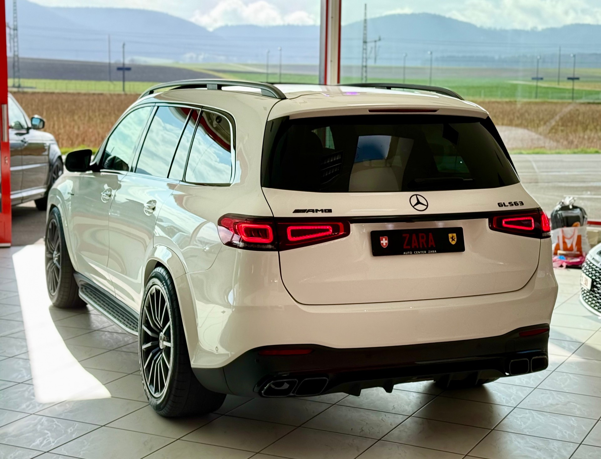 MERCEDES-BENZ GLS 63 S 4Matic+ TCT 9G-image-7