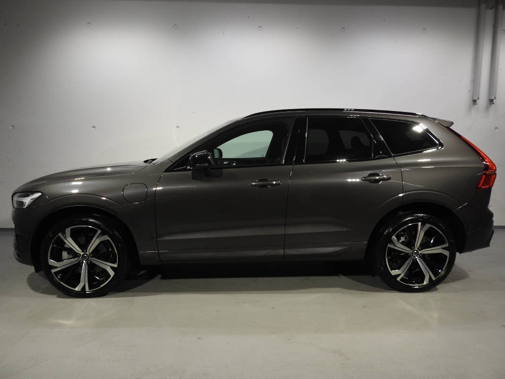 VOLVO XC60 2.0 T6 TE eAWD-showroom-element-2