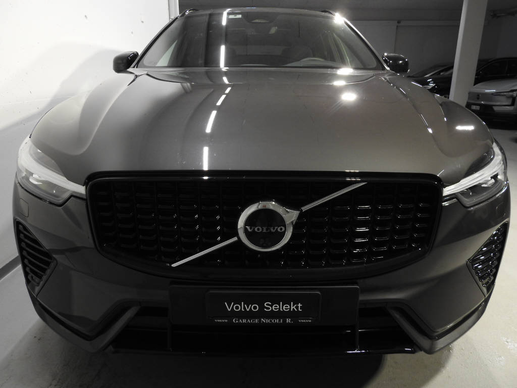 VOLVO XC60 2.0 T6 TE eAWD-showroom-element-1