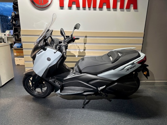 YAMAHA X-Max 300 Tech Max-image-3
