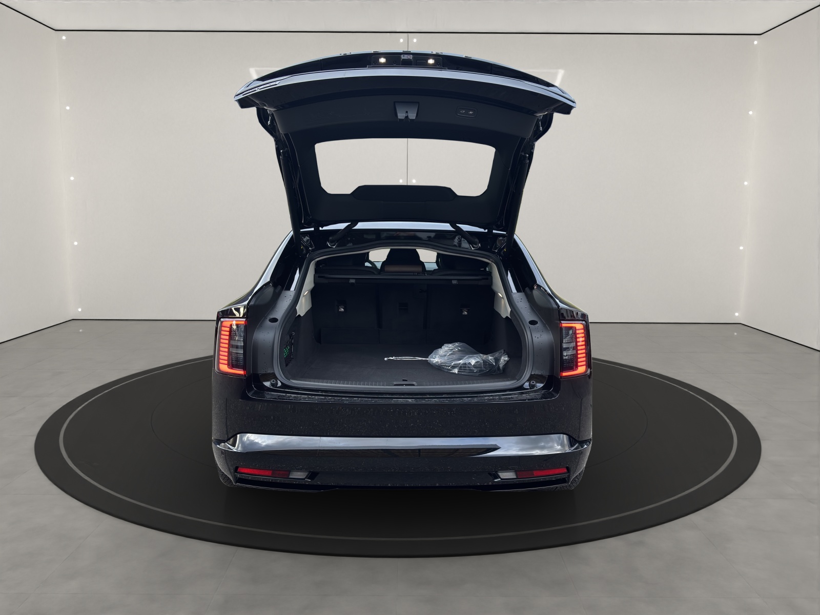 VOLVO ES90 Ultra-showroom-element-2