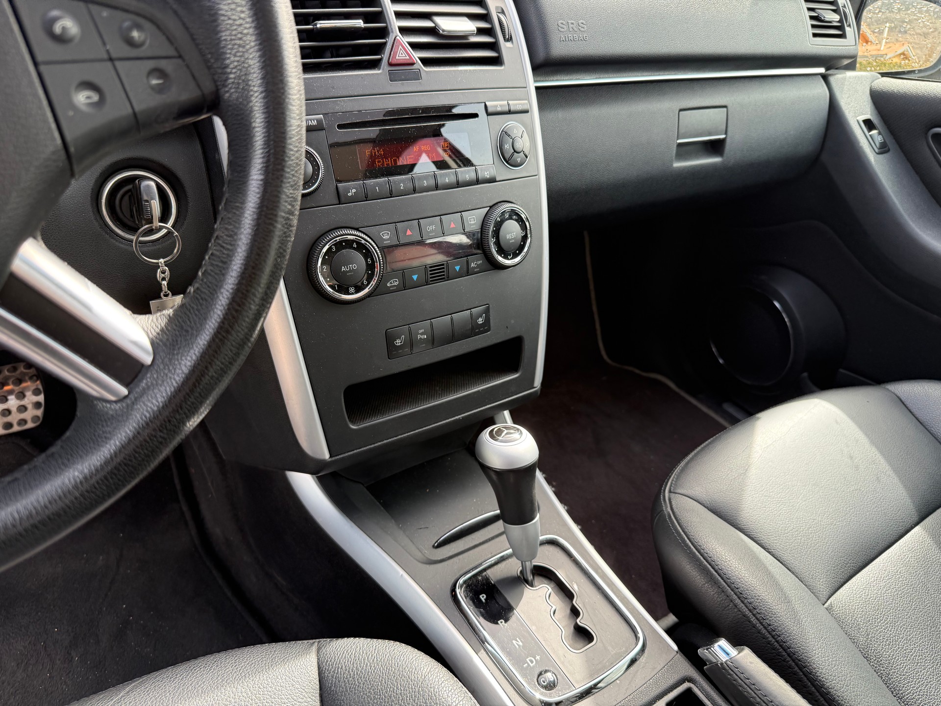 MERCEDES-BENZ B200 turbo sailing edition-image-8