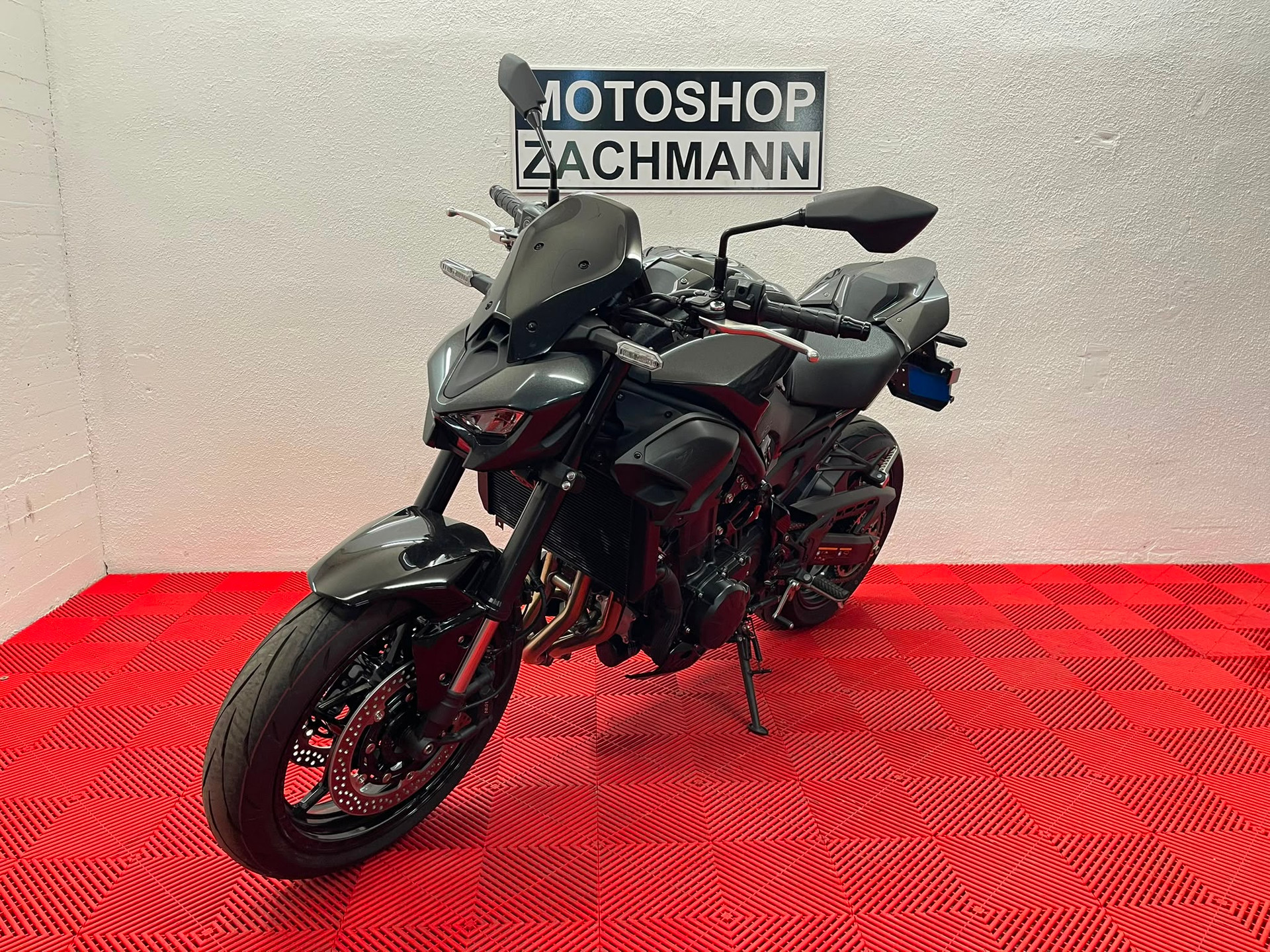 KAWASAKI Z 900 (35kW)-image-2