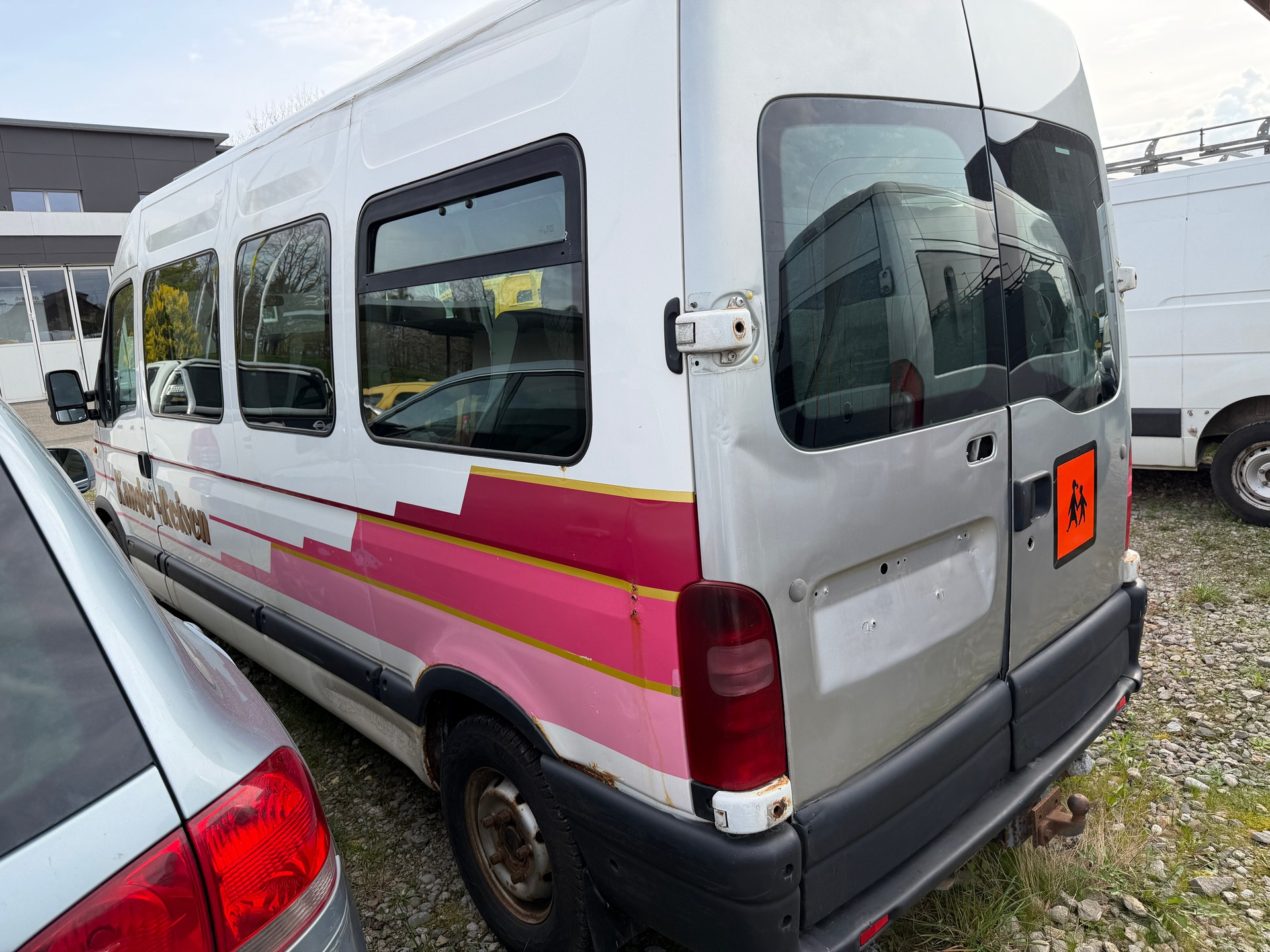 RENAULT MASTER-image-2