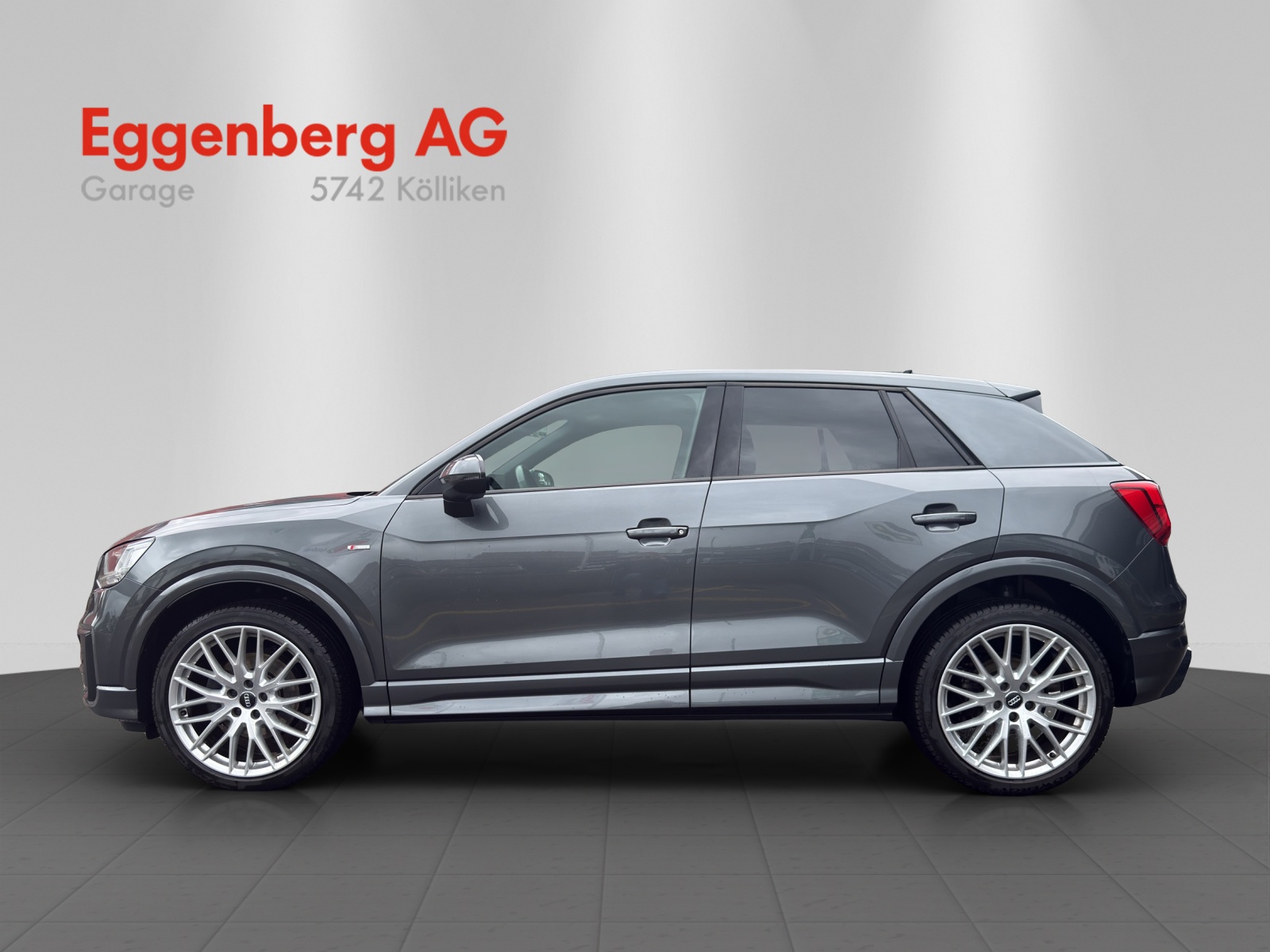 AUDI Q2 40 TFSI Sport quattro S-tronic, 8-fach bereift-showroom-element-1