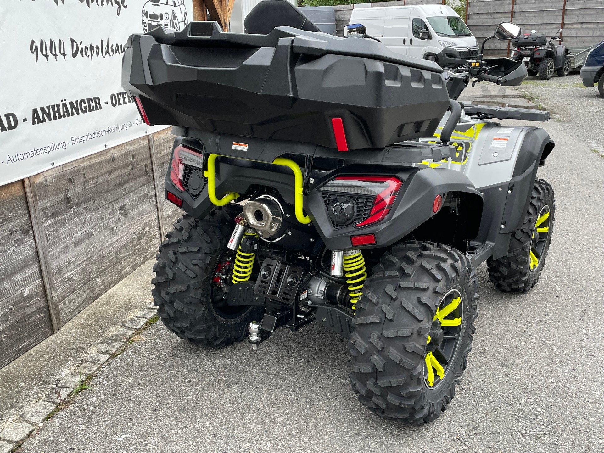 TGB Blade 1000 EFI LT Touring 4x4-image-4