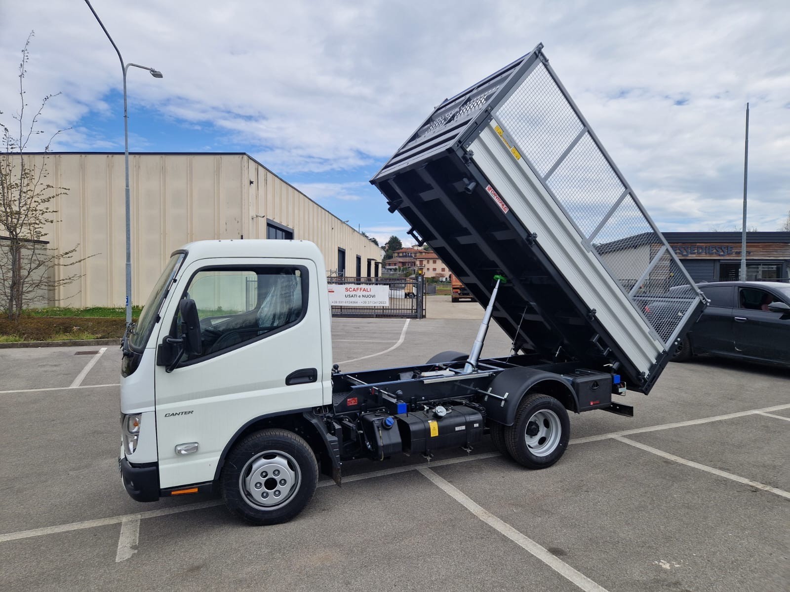 MITSUBISHI FUSO CANTER 3 S15 - Ponte Ribaltabile 3 Lati con Sopra Sponde "NUOVO" - Gancio di Traino KG. 3500